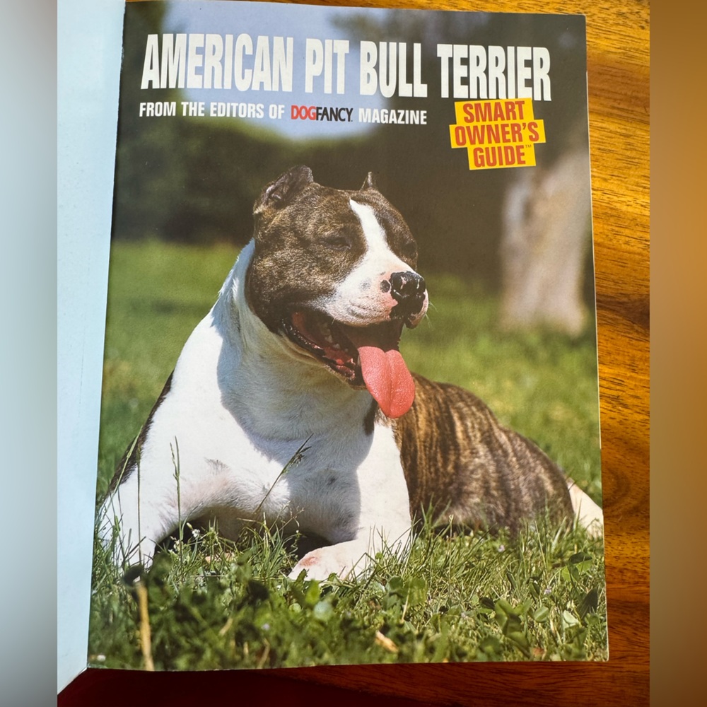 PIT BULL BOOK - Picture 2 of 9